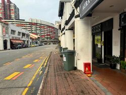 North Bridge Road (D7), Retail #508945131